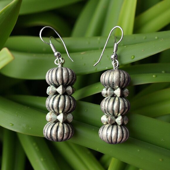 Vintage Silver-Tone Bead Earrings – Southwestern Boho Tribal Style - Picture 4 of 8